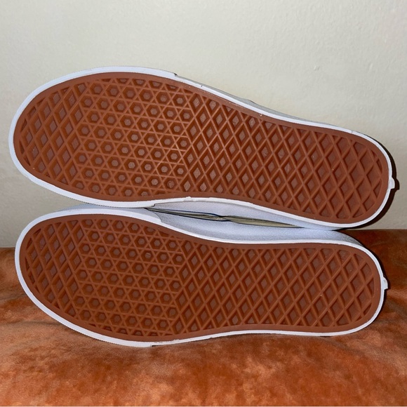 Vans White Canvas Sneakers men’s 5.5 women’s 7 - Picture 8 of 9